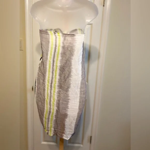 Pretty beach striped sarong with fringes (navy/gray/white/yellow), 84”W x. 29”L - Picture 6 of 7